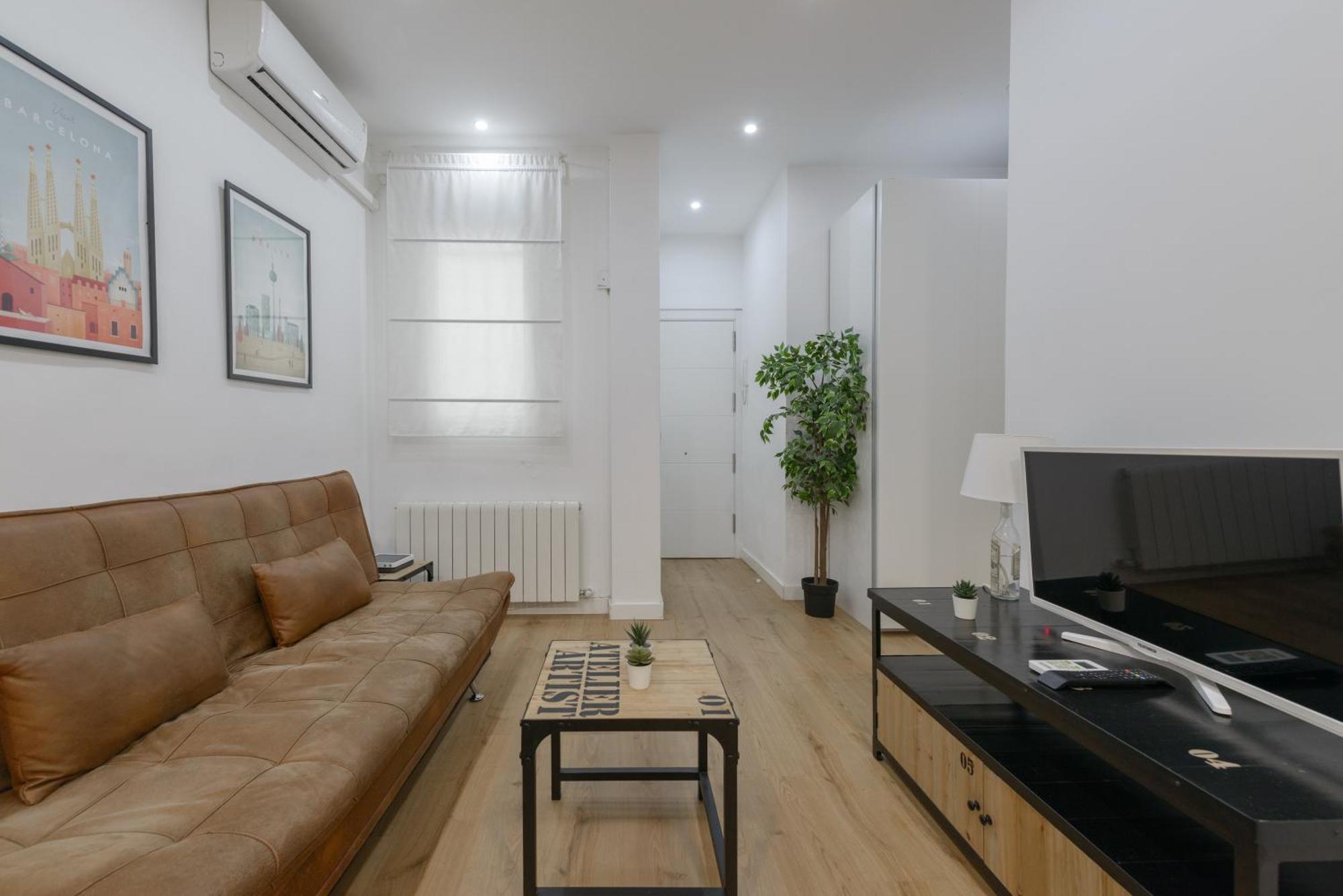 Avila Calle, Precioso Estudio En Santiago Bernabeu-Estrecho En Segundo Piso Sin Ascensor Apartment Madrid Ngoại thất bức ảnh