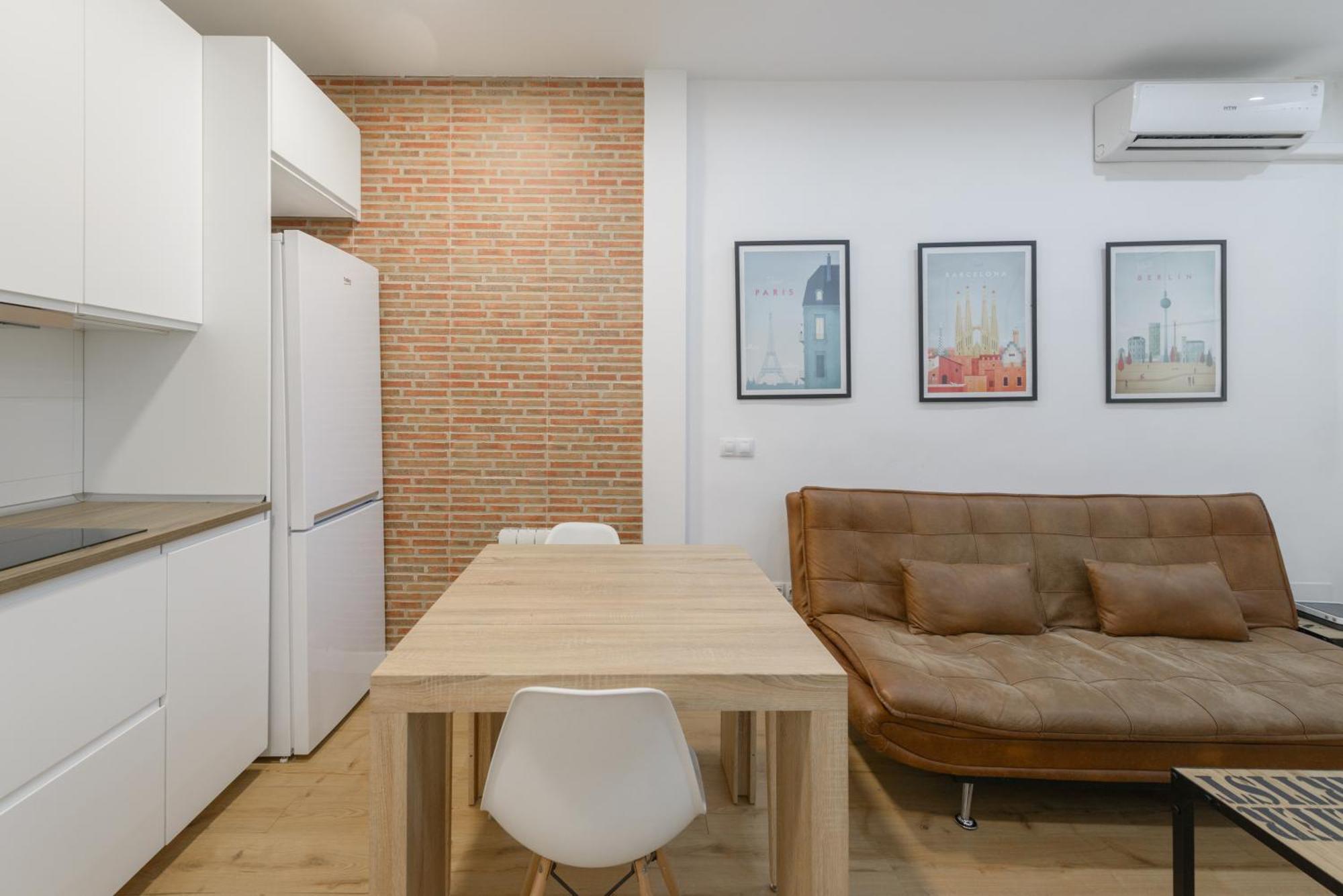 Avila Calle, Precioso Estudio En Santiago Bernabeu-Estrecho En Segundo Piso Sin Ascensor Apartment Madrid Ngoại thất bức ảnh